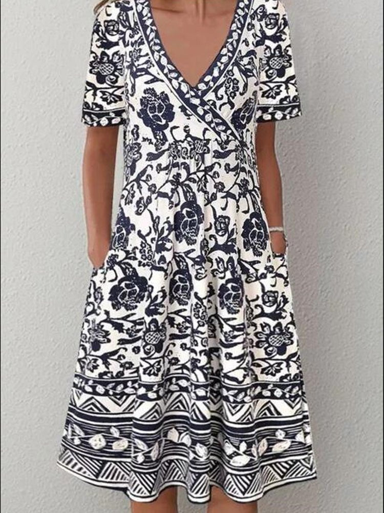 Women's Dresses Vintage Print V-Neck Pocket Short Sleeve Dress